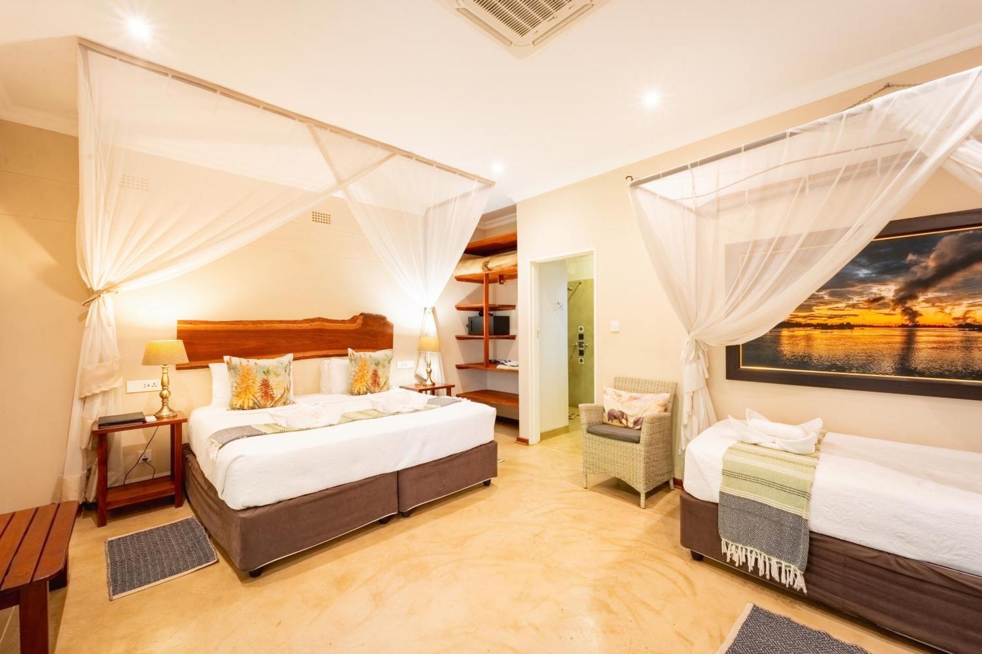 Bayete Guest Lodge Victoria Falls Ngoại thất bức ảnh