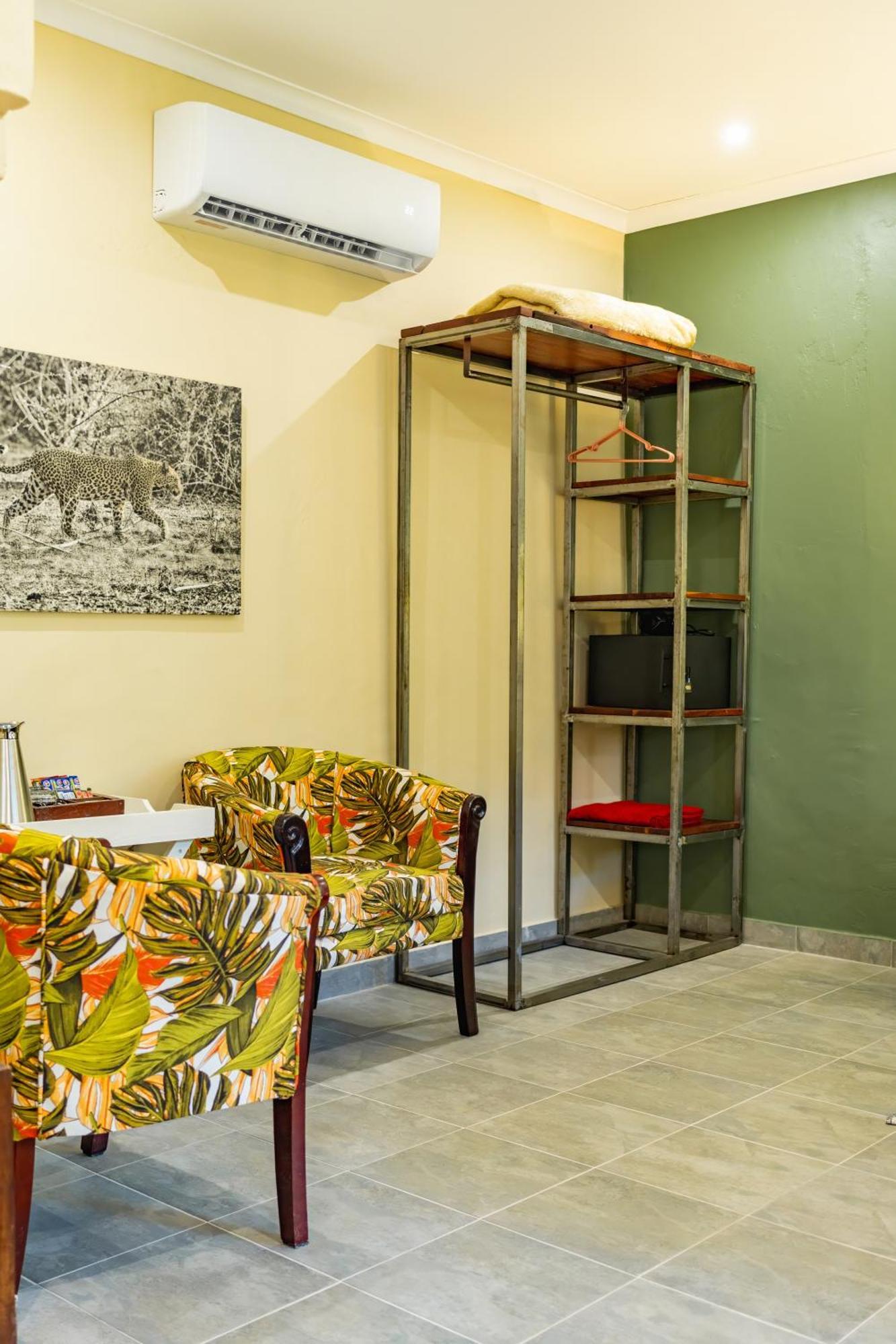 Bayete Guest Lodge Victoria Falls Ngoại thất bức ảnh