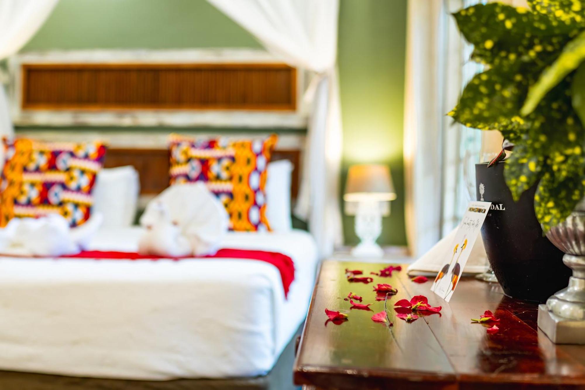 Bayete Guest Lodge Victoria Falls Ngoại thất bức ảnh