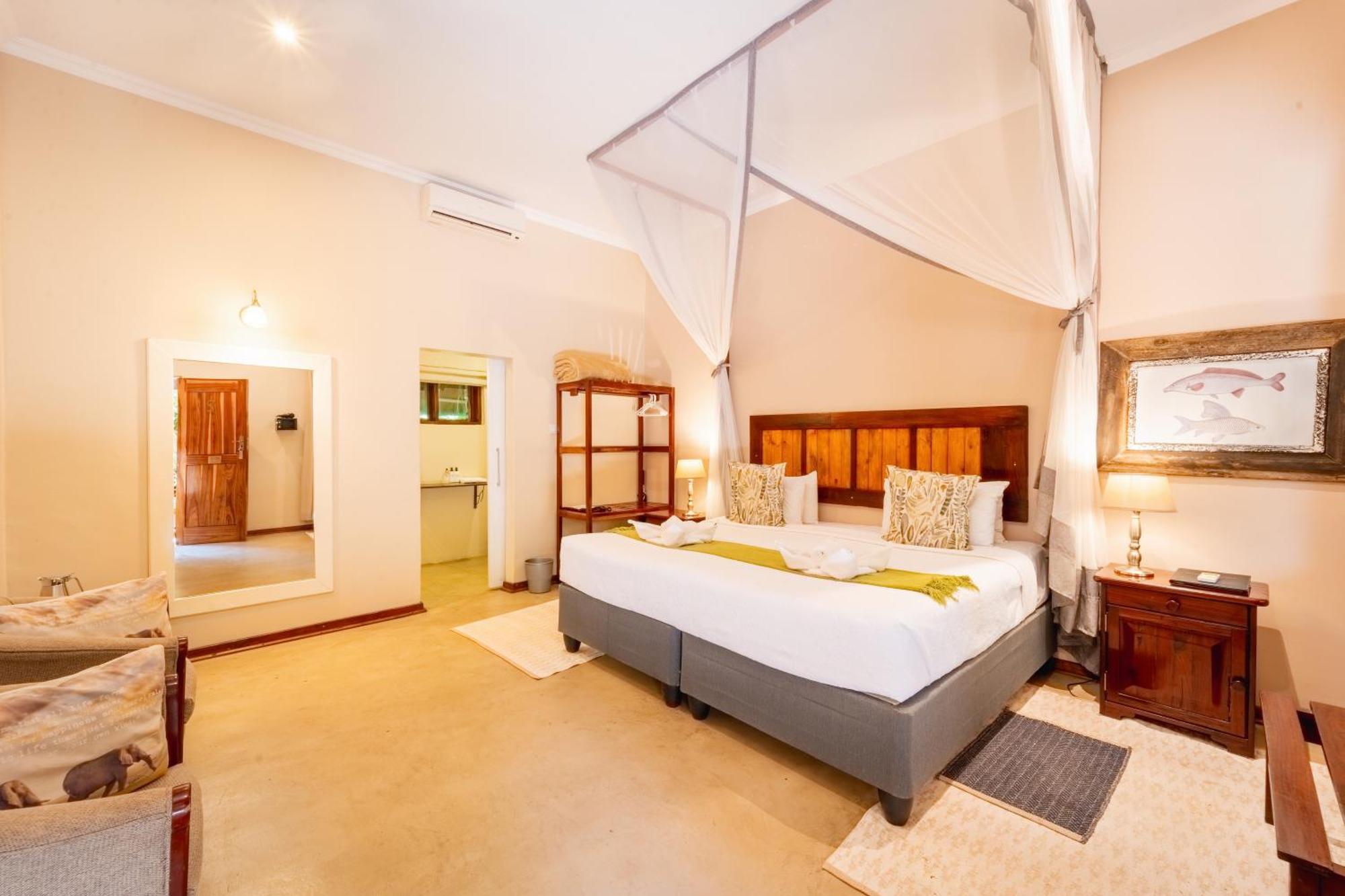 Bayete Guest Lodge Victoria Falls Ngoại thất bức ảnh